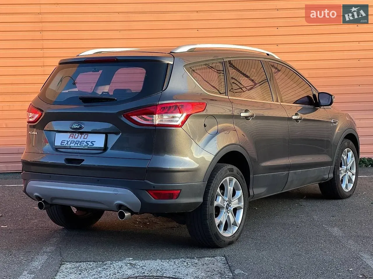 Ford Kuga 2016 photo 4