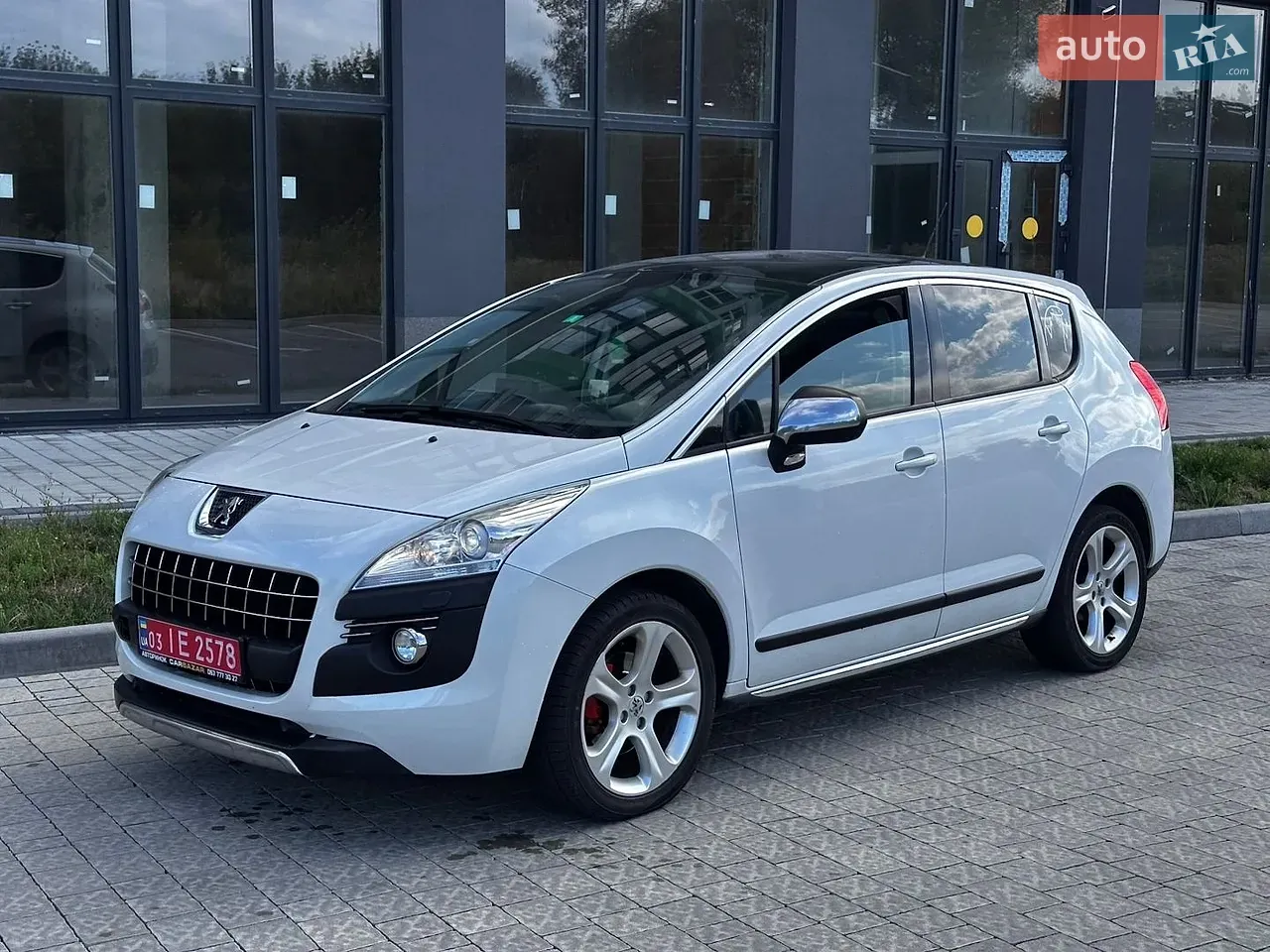 Peugeot 3008 2011 photo 2