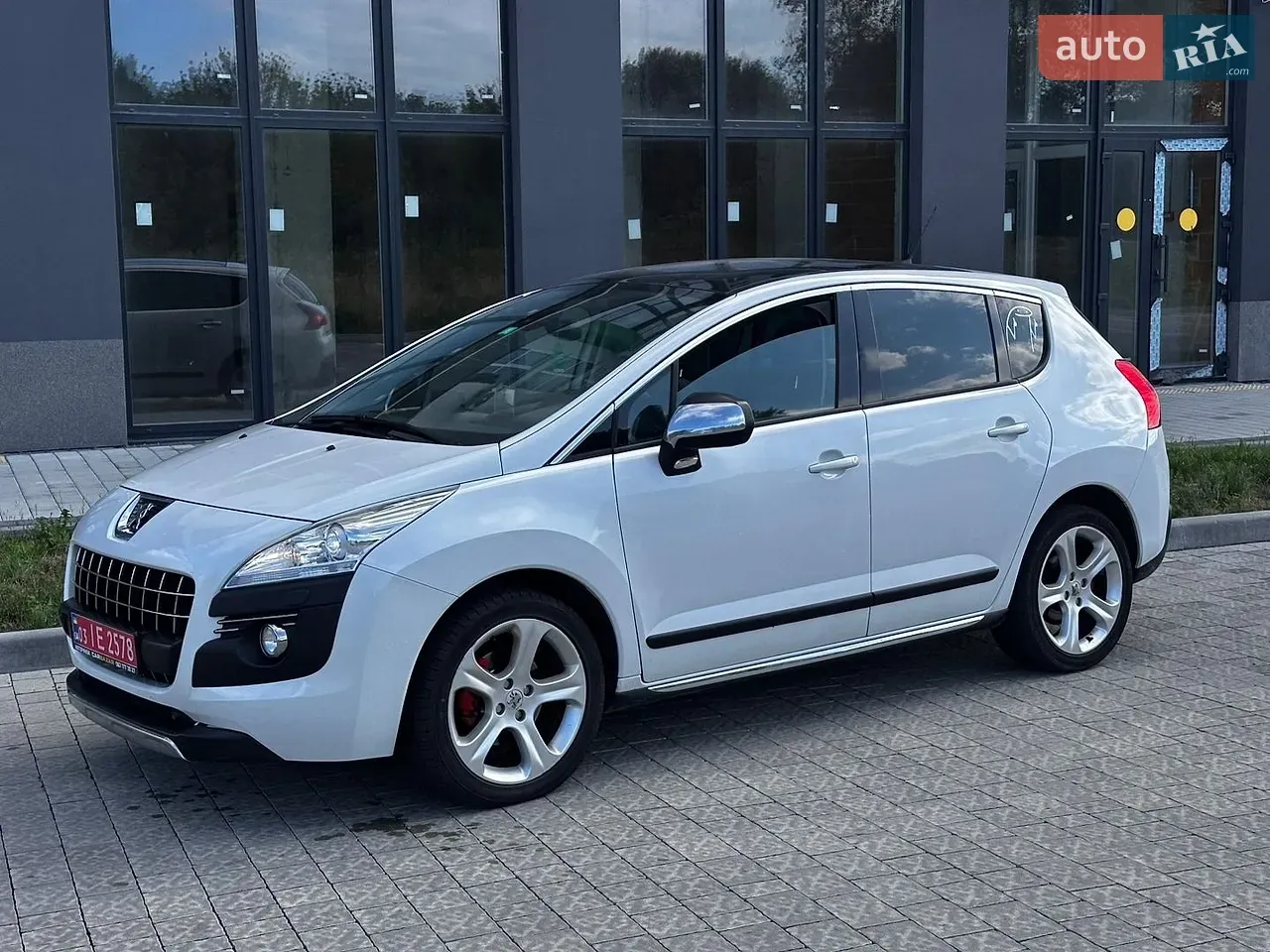 Peugeot 3008 2011 photo 3