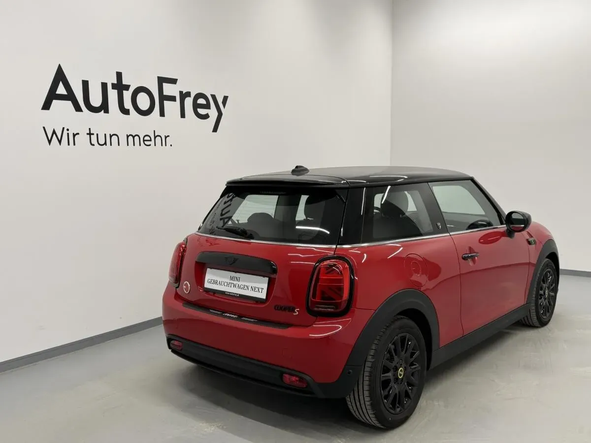 Mini Cooper Se 2022 photo 2