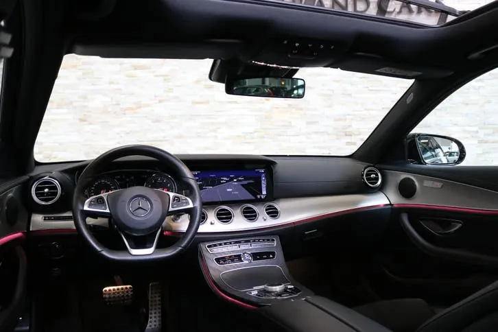 Mercedes-Benz E-Class 2018 photo 3