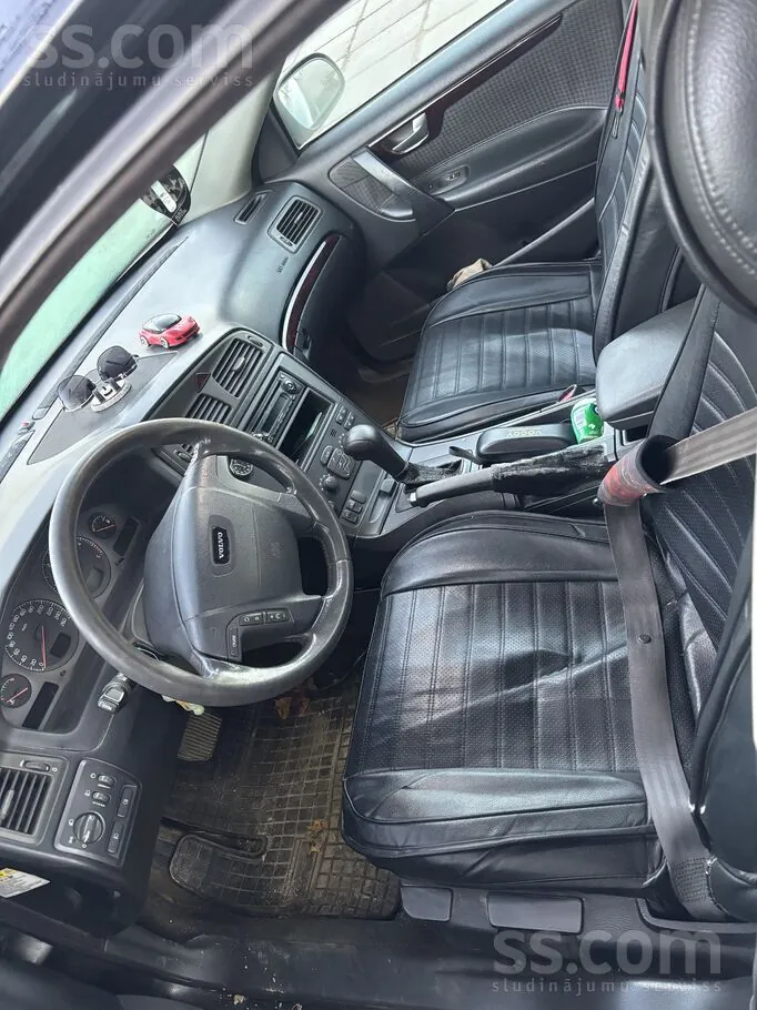 Volvo V70 2003 photo 5