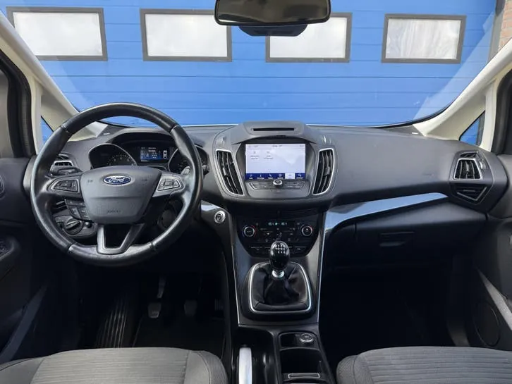 Ford Grand C-Max 2015 photo 2