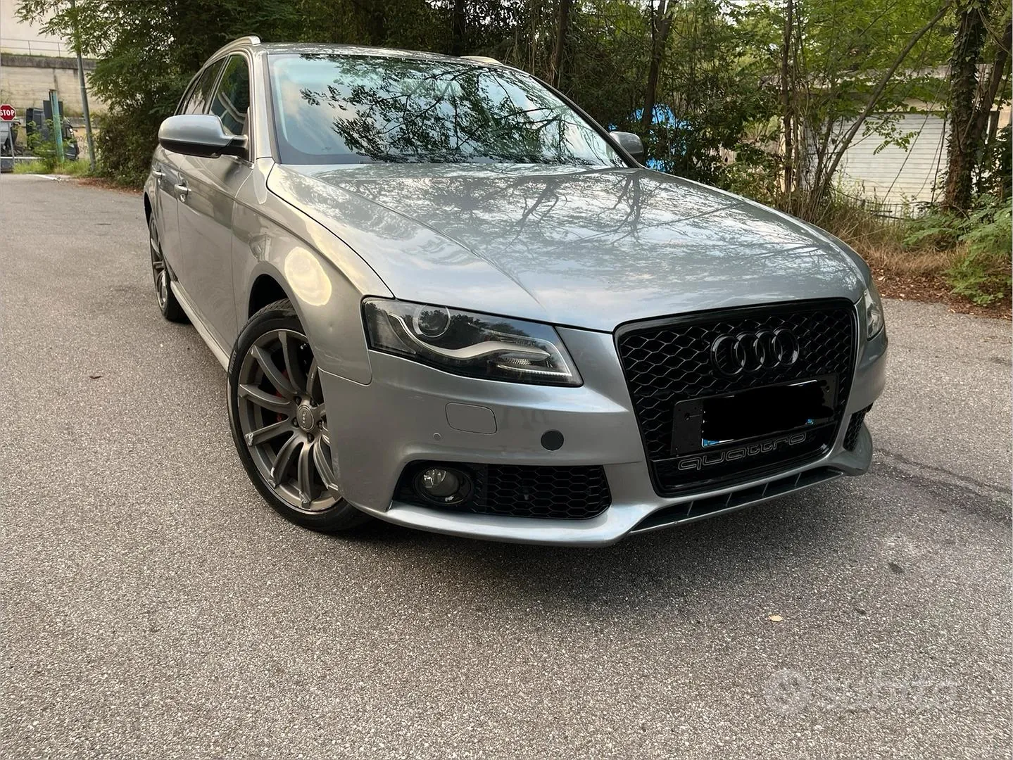 Audi A4 2010 photo 4