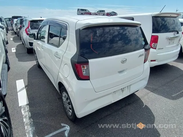 Daihatsu Mira 2020 photo 3