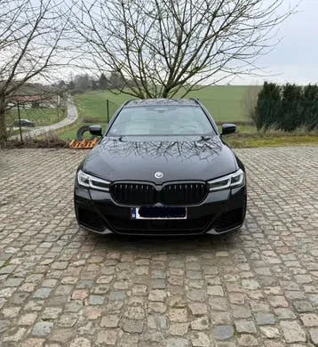 BMW 530E