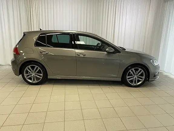 Volkswagen Golf I 2017 photo 2