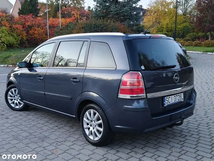 Opel Zafira 2007 photo 4