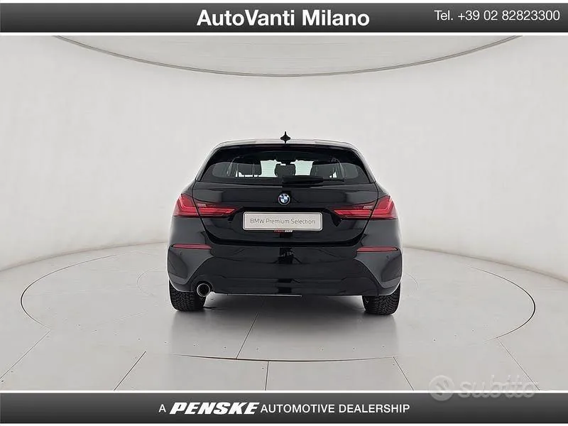 BMW 1 Series 2023 photo 5