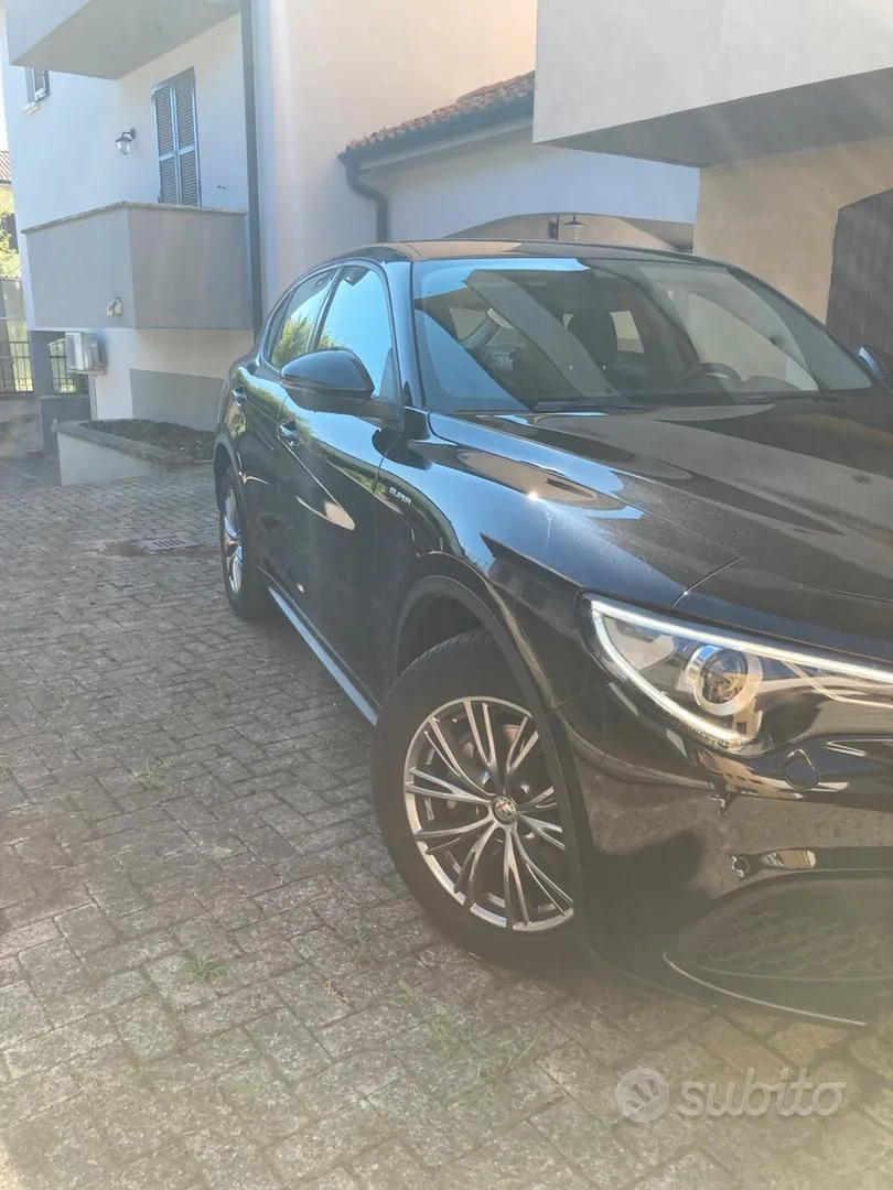 Alfa Romeo Stelvio 2020 photo 3