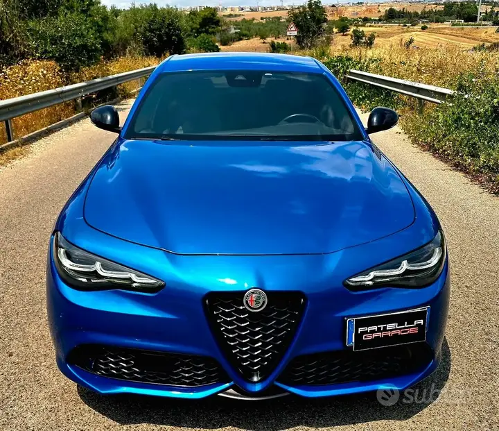 Alfa Romeo Giulia 2023 photo 3
