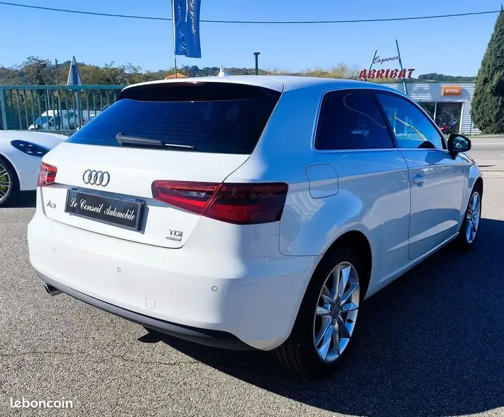 Audi A3 2016 photo 5