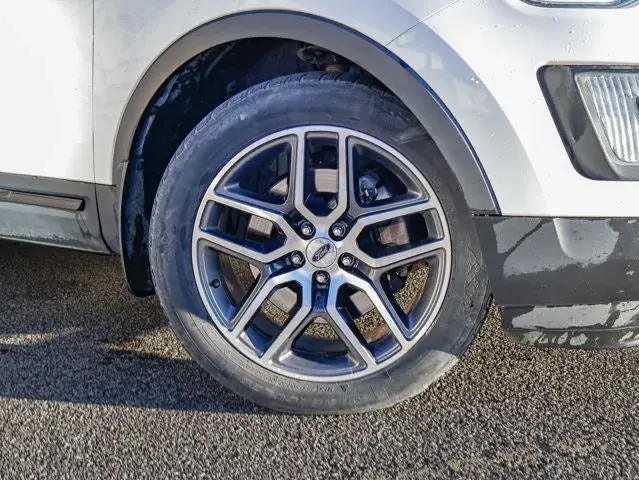 Ford Explorer 2016 photo 5