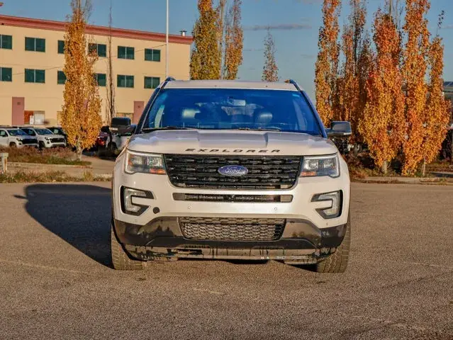 Ford Explorer 2016 photo 3