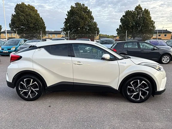 Toyota C-Hr 2018 photo 5