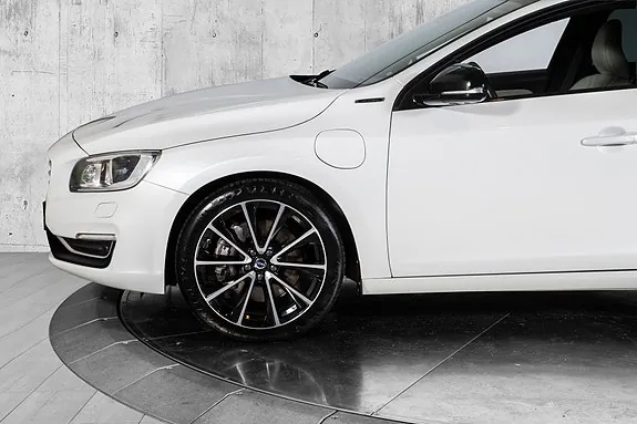Volvo V60 2016 photo 5