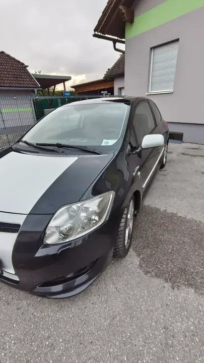 Toyota Auris 2007 photo 3