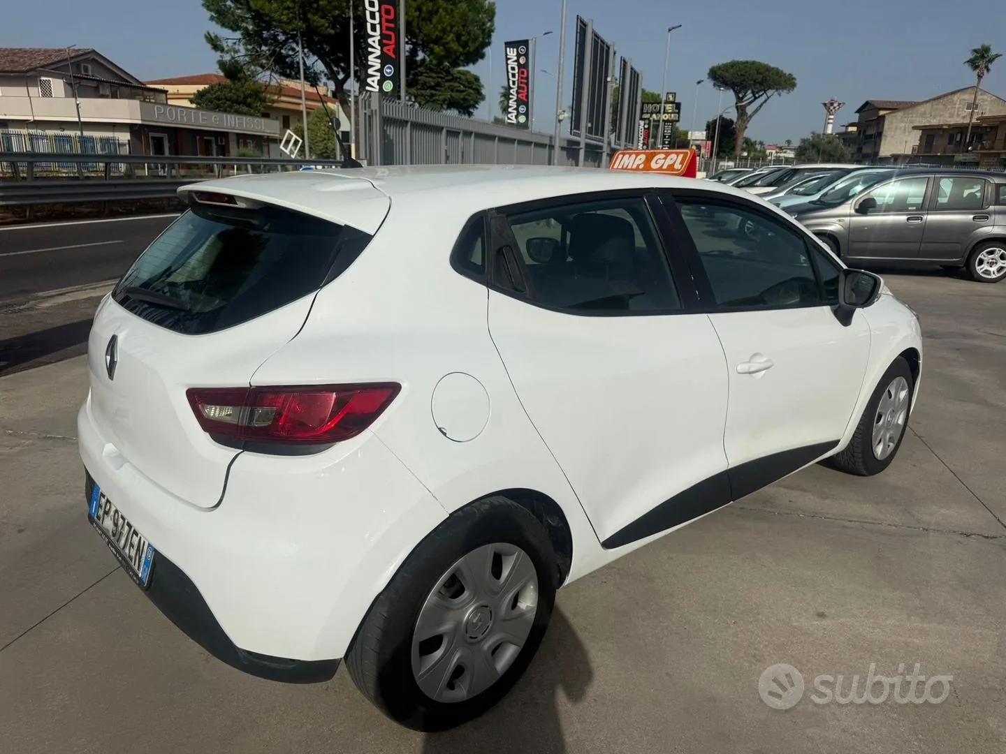 Renault Clio 2013 photo 5