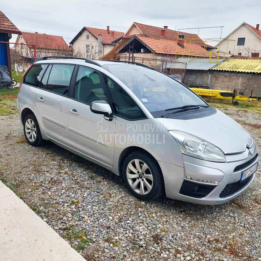 Citroen C4 Picasso 2010 photo 4