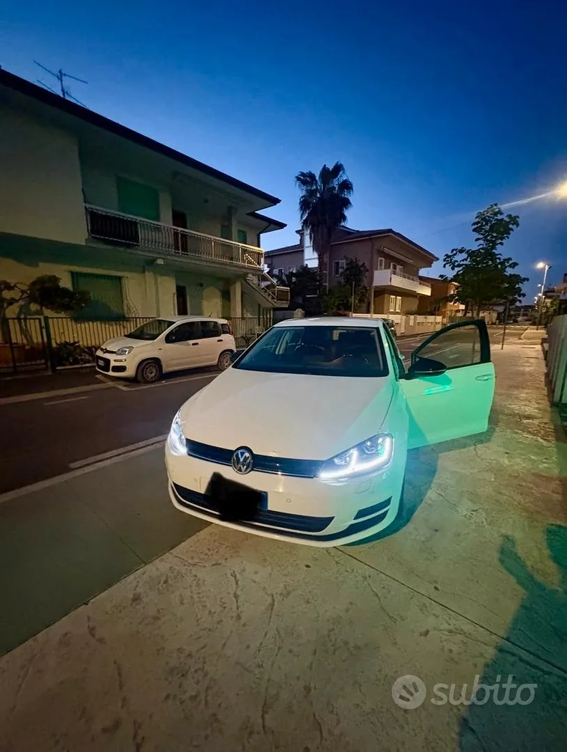 Volkswagen Golf 2014 photo 2