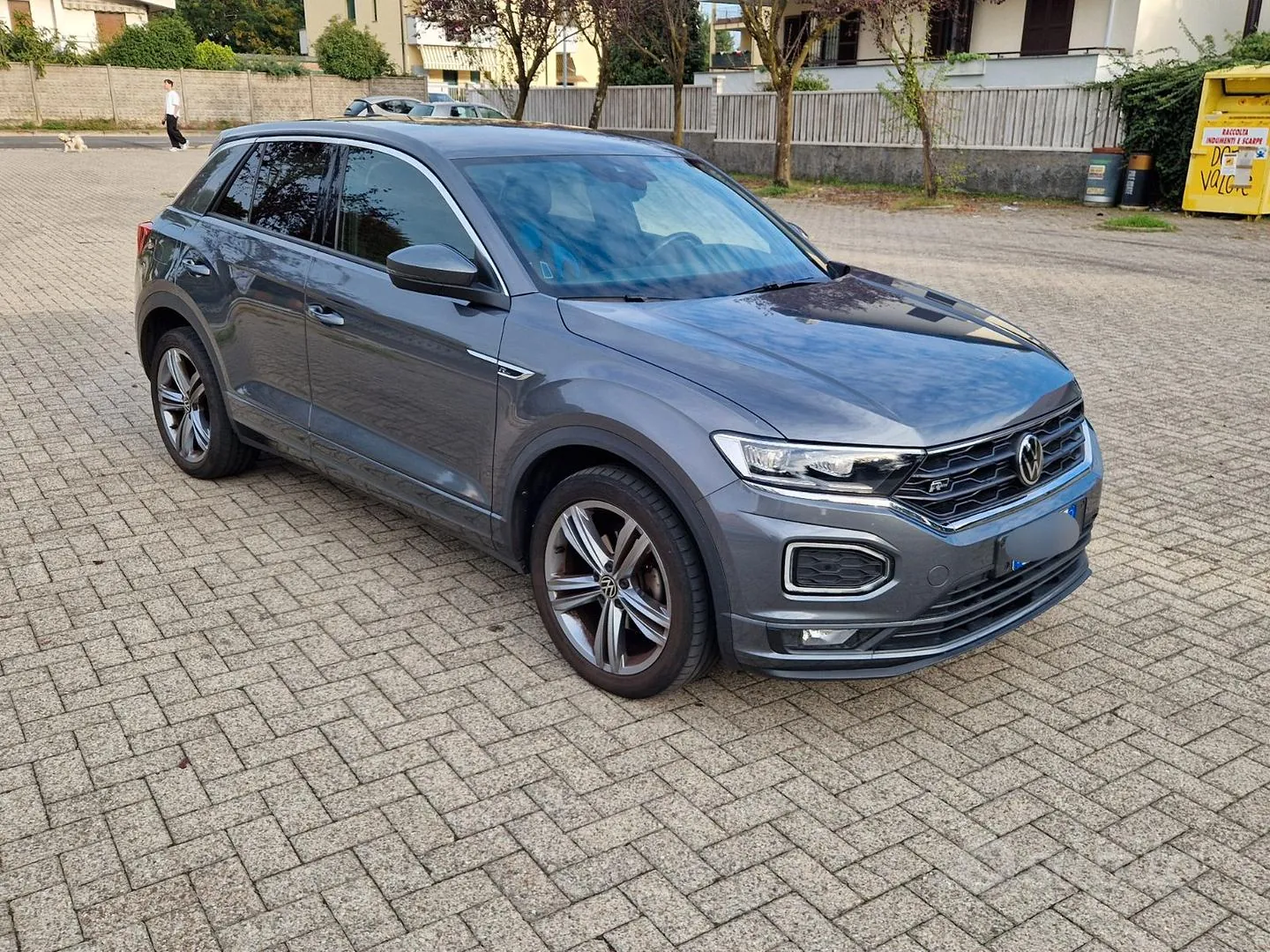Volkswagen T-Roc 2021 photo 2