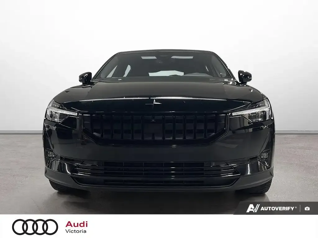 Polestar 2 2023 photo 2