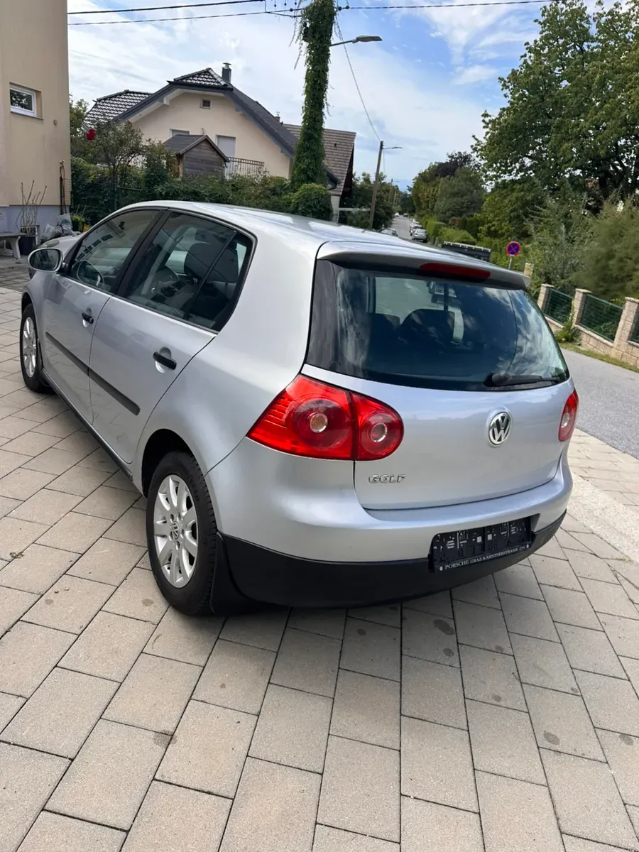 Volkswagen Golf 2004 photo 3
