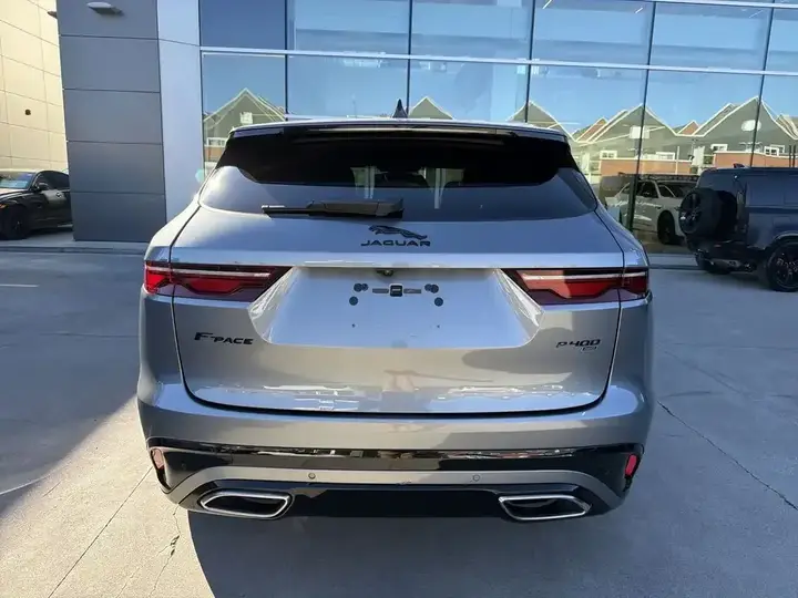Jaguar F-Pace 2023 photo 4