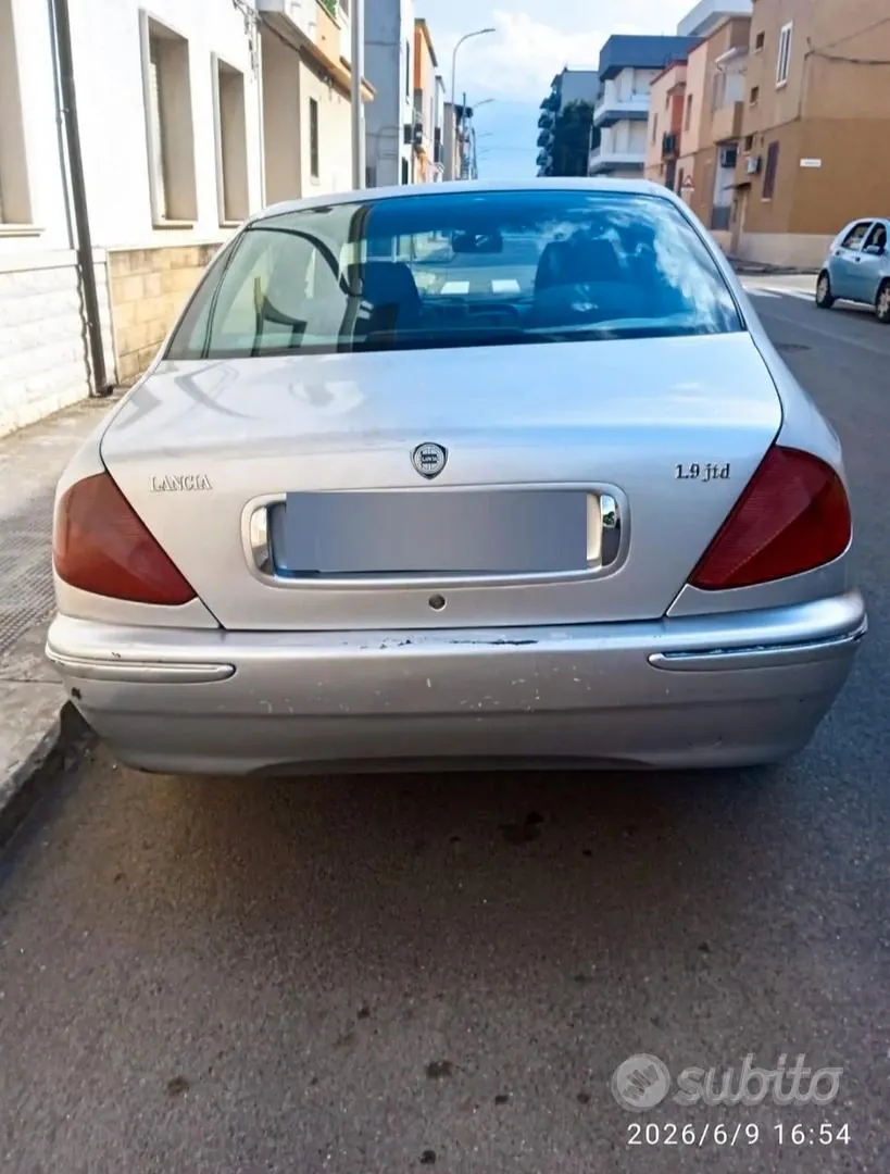 Lancia Lybra 2001 photo 4