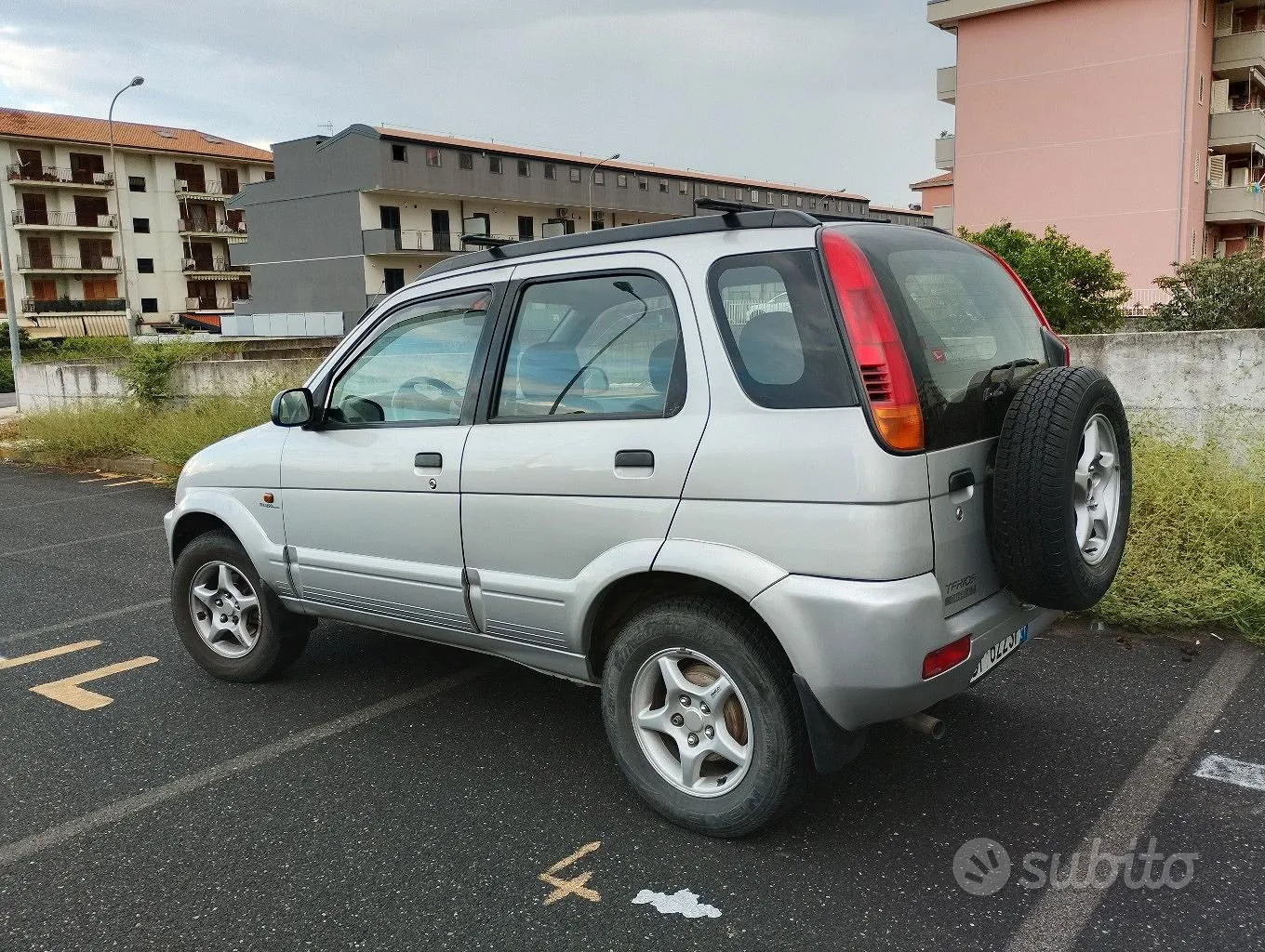 Daihatsu Terios 2001 photo 2