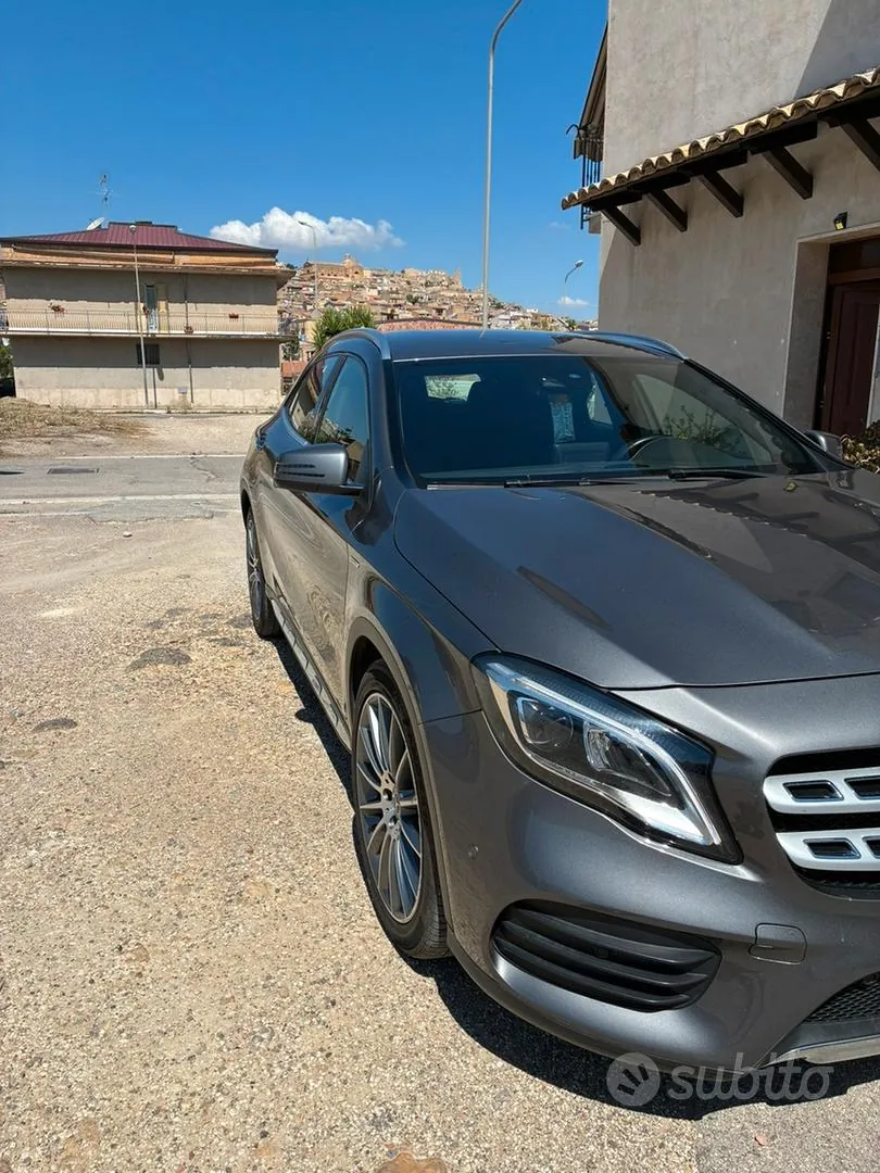 Mercedes-Benz Gla 2019 photo 3