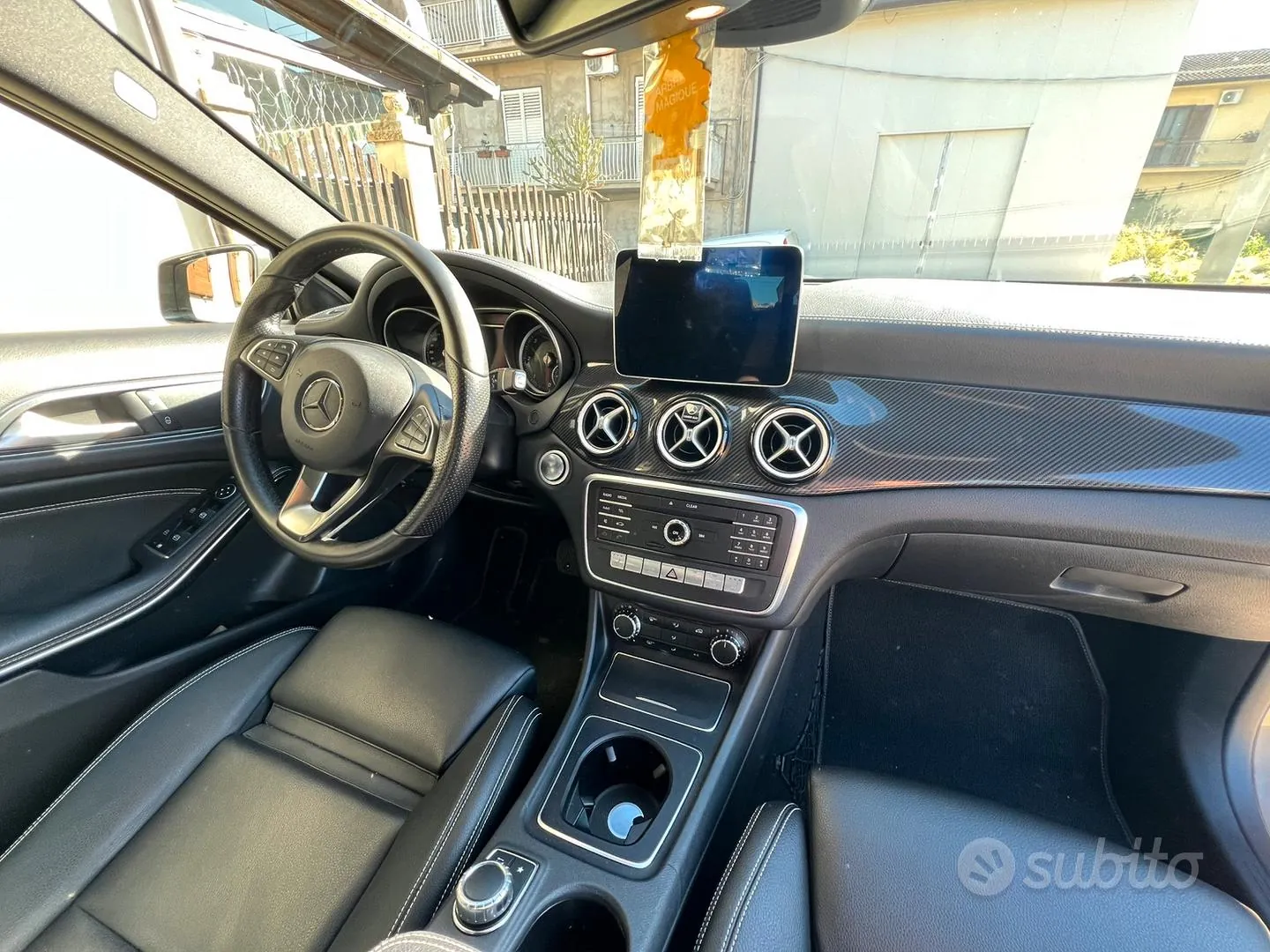 Mercedes-Benz Gla 2019 photo 5