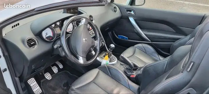 Peugeot 308 2015 photo 3