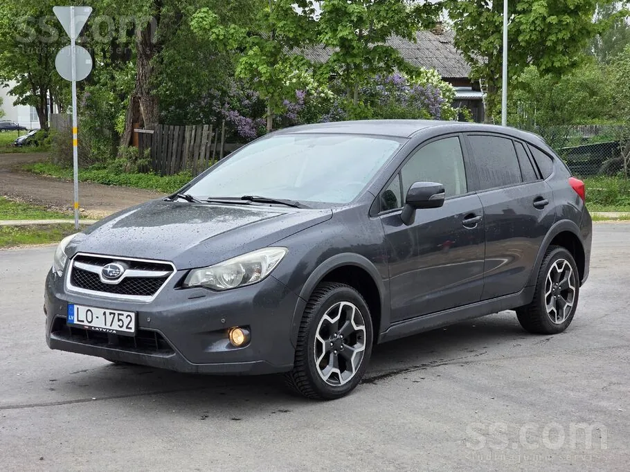 Subaru Xv 2014 photo 3