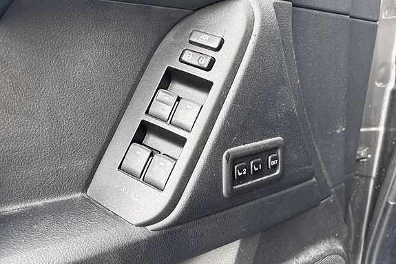 Toyota Land Cruiser 2018 photo 5