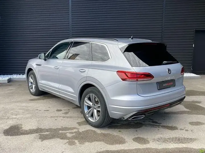 Volkswagen Touareg 2021 photo 4