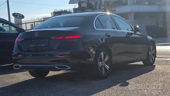 Mercedes-Benz C 220 2023 photo 5