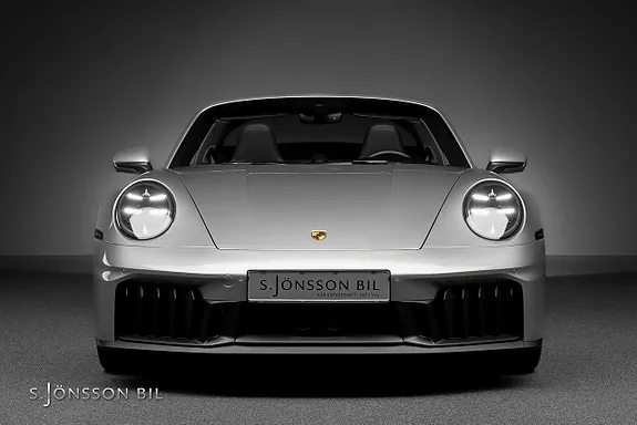 Porsche 911 Targa 4 Gts 2025 photo 5