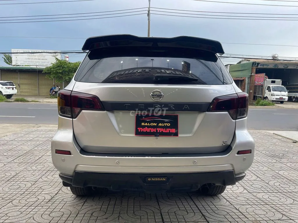 Nissan Terra 2018 photo 5