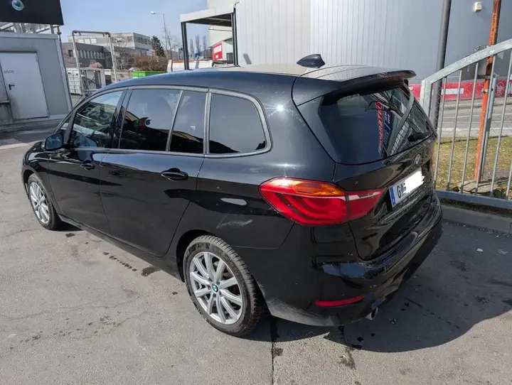 BMW 2 Series 2019 photo 2