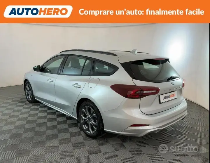 Ford Focus 2023 photo 4