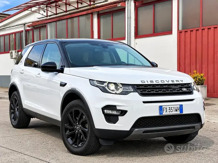 Land Rover Discovery Sport 2019 photo 2