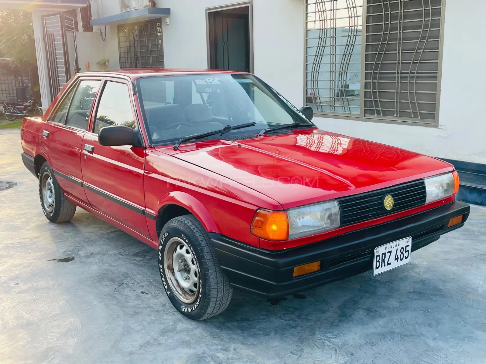 Nissan Sunny
