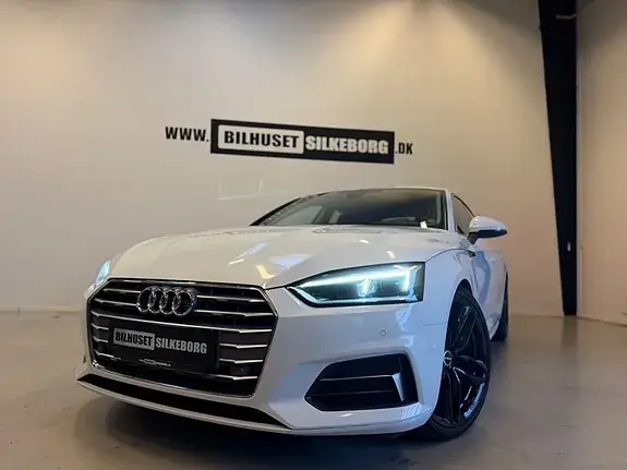 Audi A5 2018 photo 2