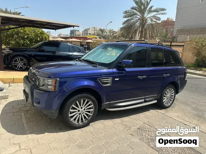 Land Rover Range Rover Sport 2011 photo 2