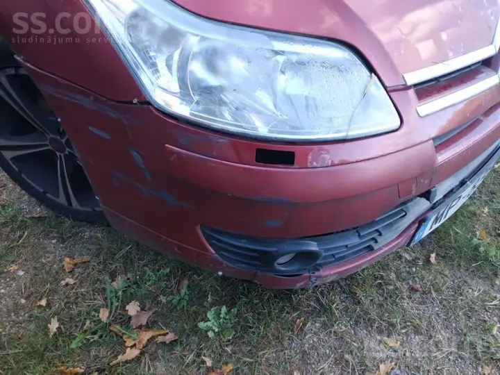 Citroen C4 2007 photo 4