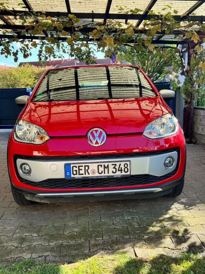 Volkswagen Up
