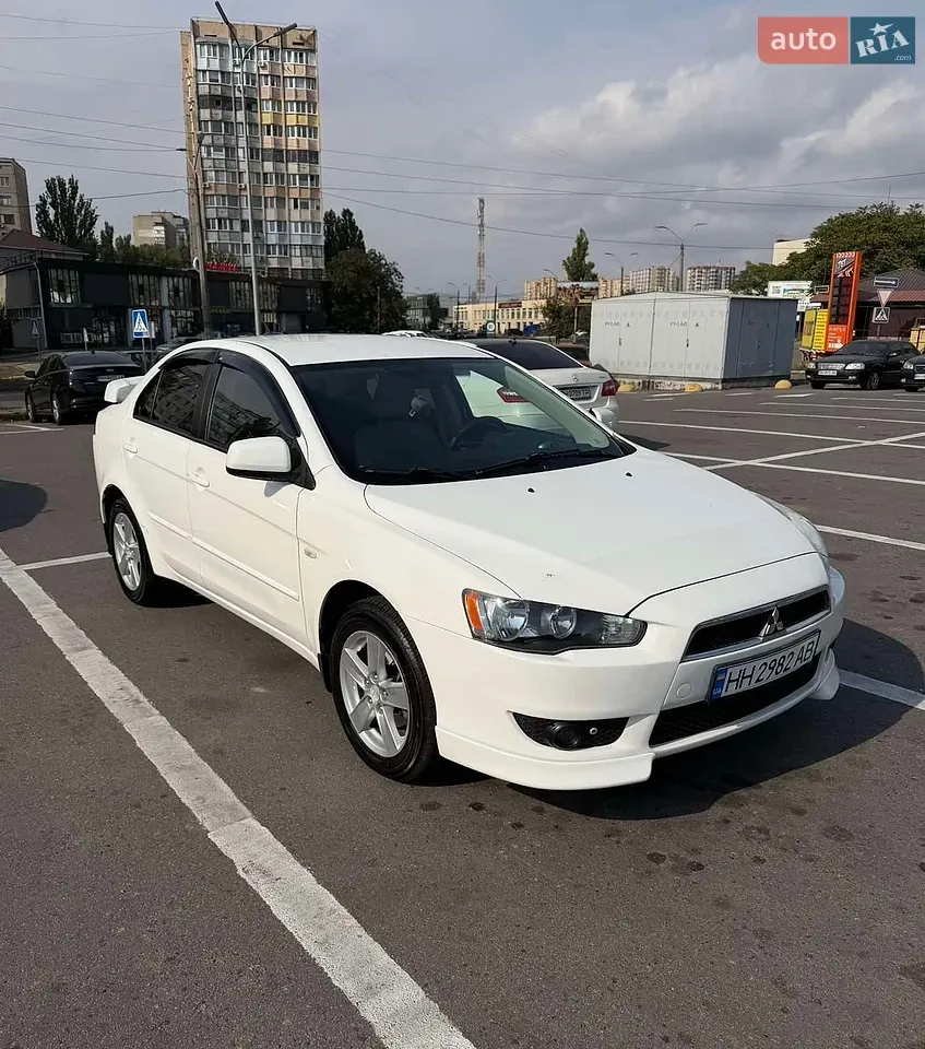 Mitsubishi Lancer