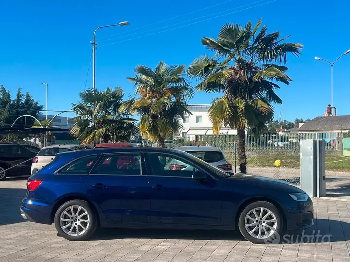 Audi A4 Avant 2022 photo 5