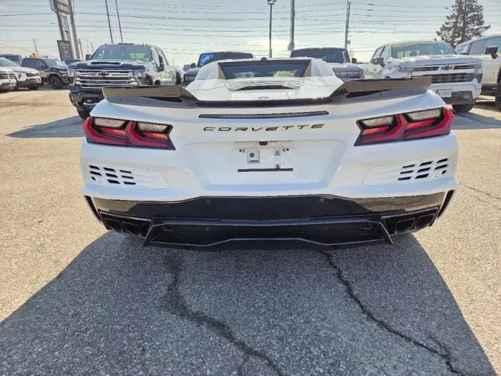 Chevrolet Corvette 2026 photo 5